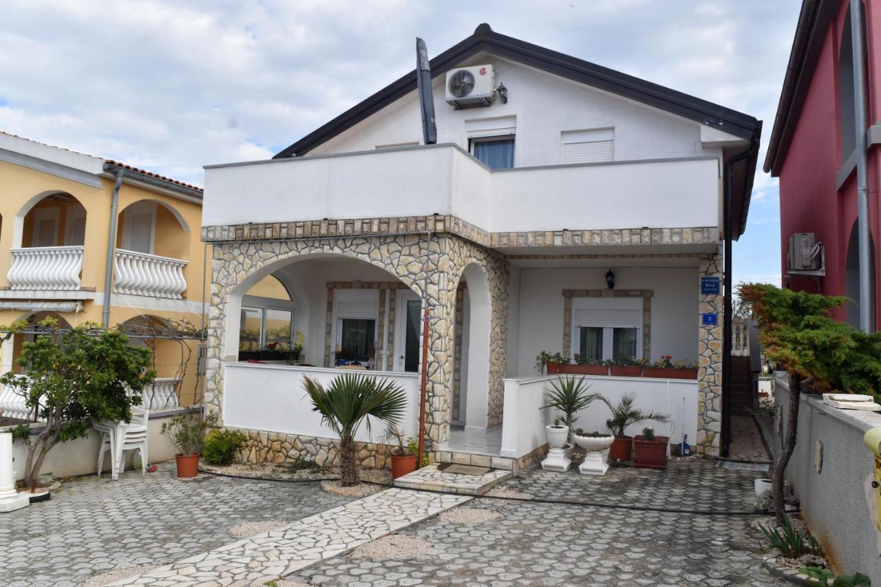 Apartments Paric Vir Exterior foto